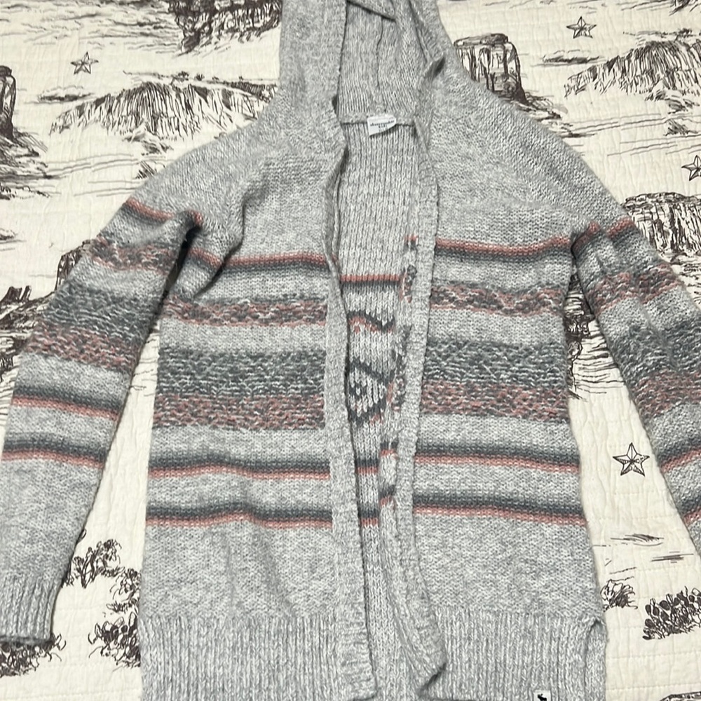 Abercrombie kids 11/12 cardigan